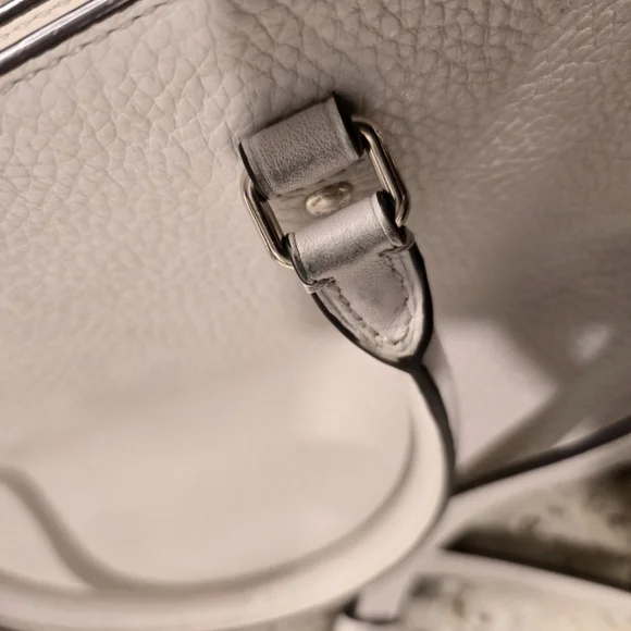 Coach Blake Carry All Purse in Cream Ivory Leather Crossbody or Shoulder - Picture 7 of 16